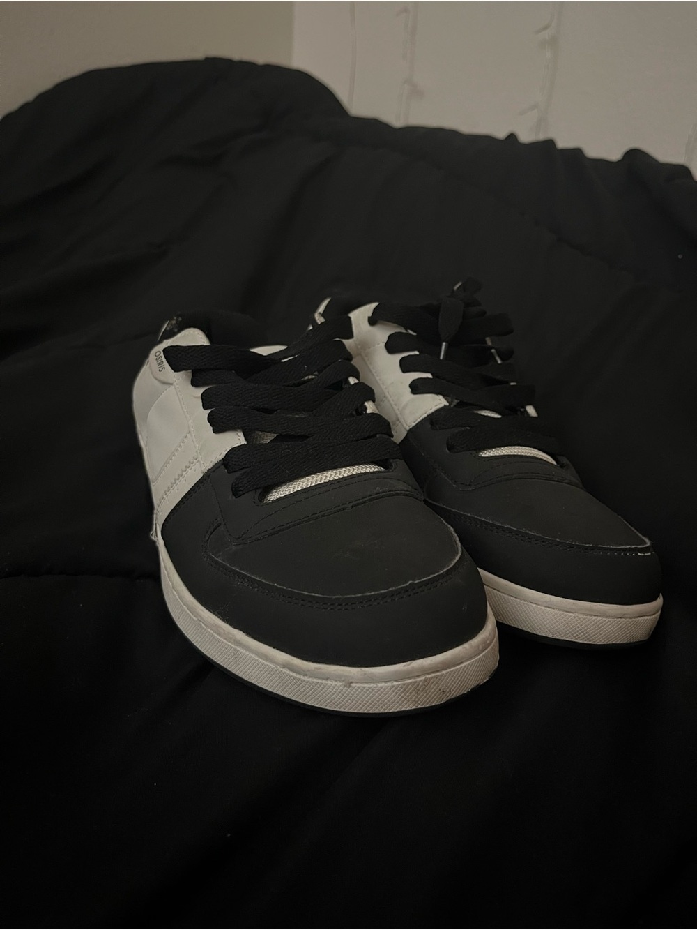 Osiris Black and White Low-Top Sneakers